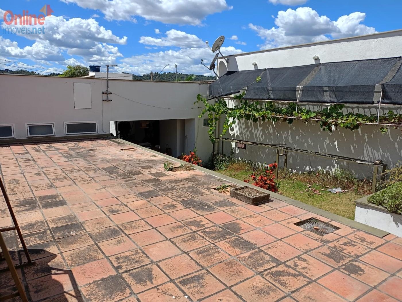 Casa, 1 quarto, 240 m² - Foto 2