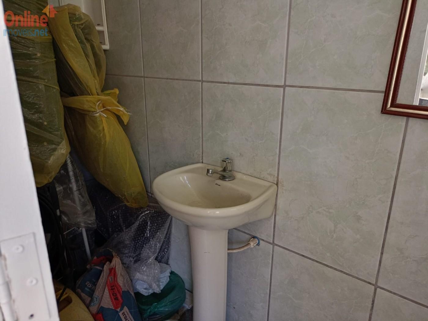 Casa, 1 quarto, 240 m² - Foto 12