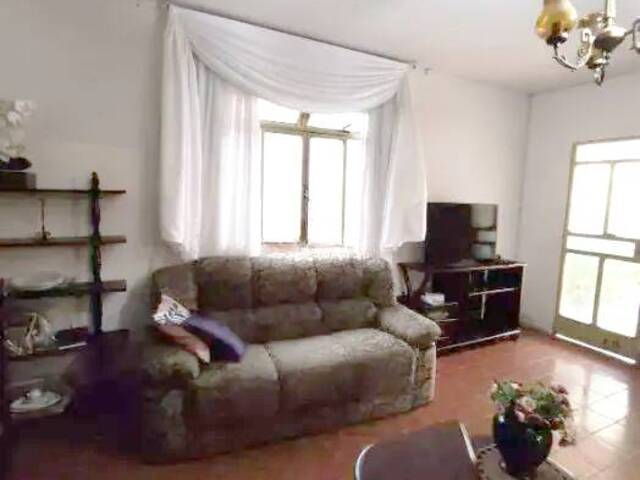 Casa para Venda em Belo Horizonte - 4